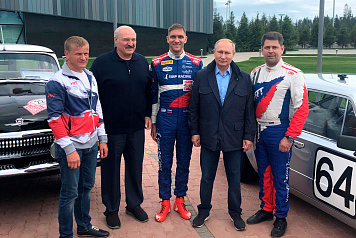 Vitaly Petrov spoke with Vladimir Putin and Alexander Lukashenko about the success of SMP Racing