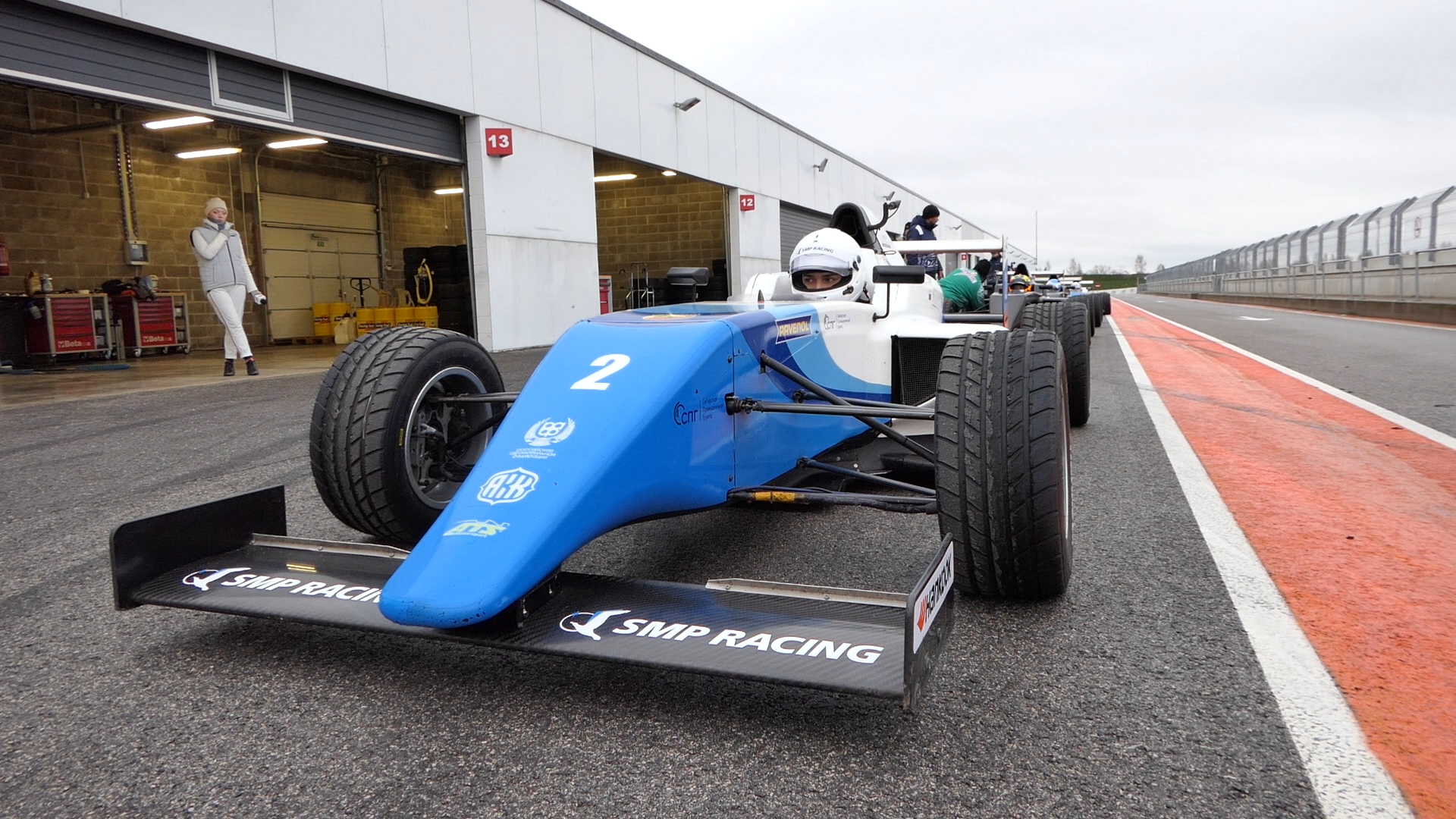 В Эстонии завершились тесты участников Академии SMP Racing
