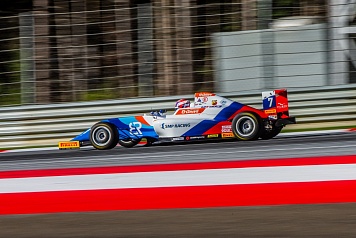 Формула 4: Кирилл Смаль финишировал третьим на трассе Ред Булл Ринг