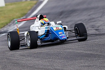 Кирилл Смаль принял участие во втором этапе немецкой Формулы 4