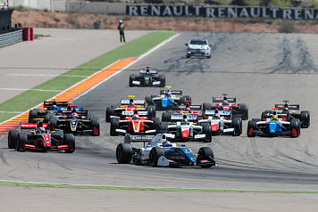 Пилоты SMP Racing провели первые гонки этапов Formula 3.5 V8 и Eurocup Formula Renault 2.0