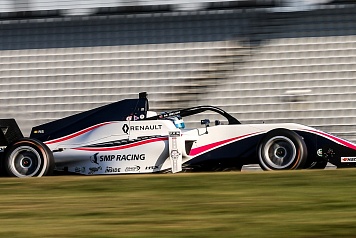Михаэль Белов завершил сезон в Formula Renault Eurocup