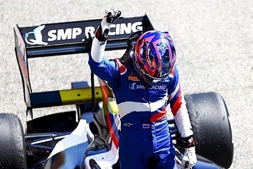 Александр Смоляр одержал вторую победу в чемпионате Формула 3