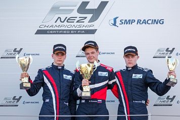 Алексей Корнеев одержал победу в заключительной гонке второго этапа SMP F4 Championship