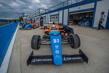 Иван Берец, Павел Буланцев и Илья Морозов примут участие в SMP Formula 4 NEZ Championship в сезоне-2018
